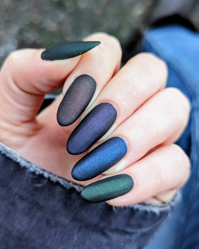 Velvet & Matte Nails