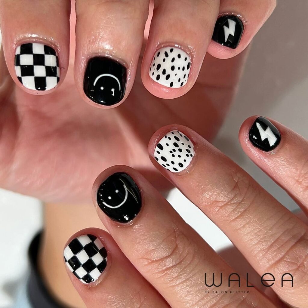 Short Nails with Checkerboard Pattern