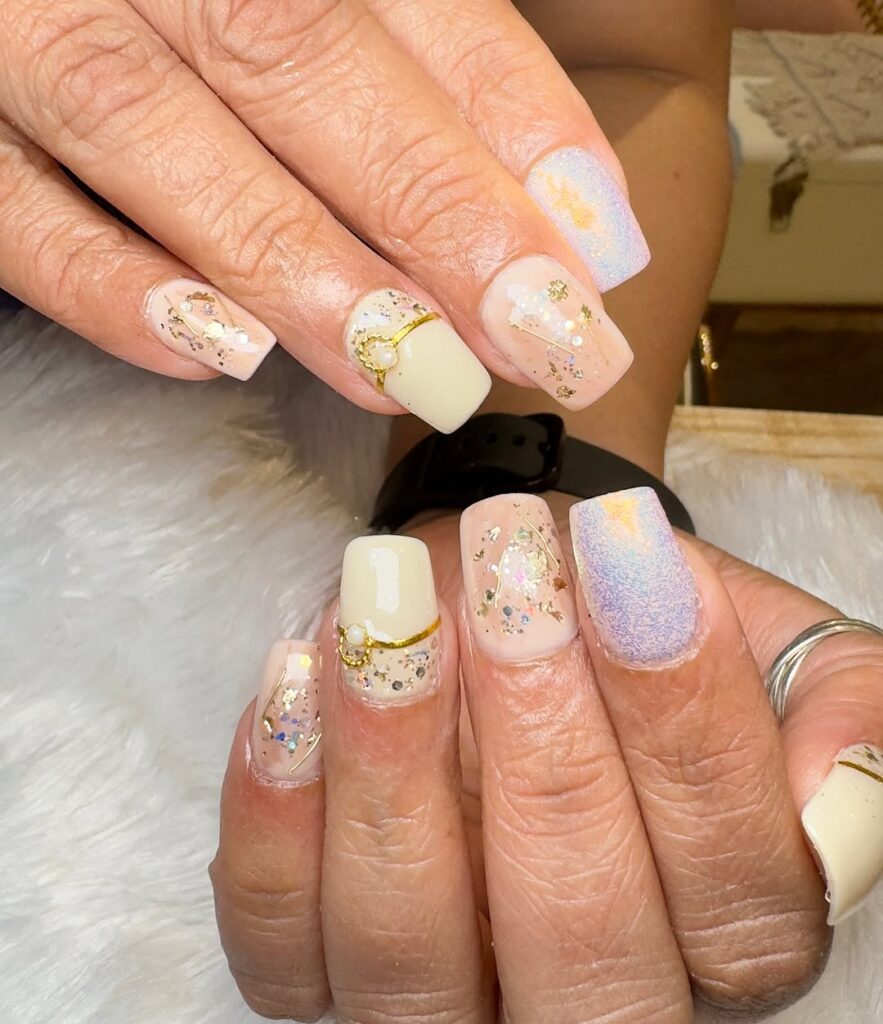 Short Coffin Nails with Glitter Accent