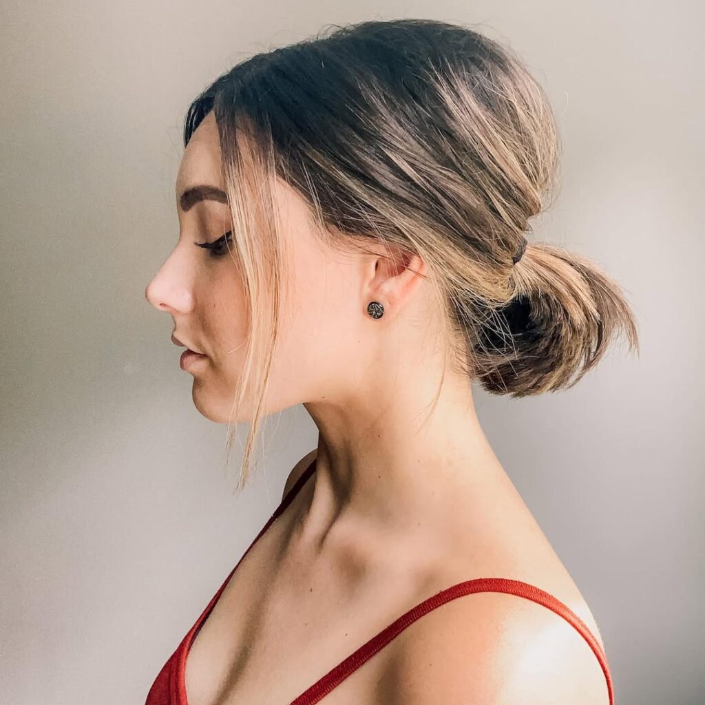 Low Ponytail with Volume