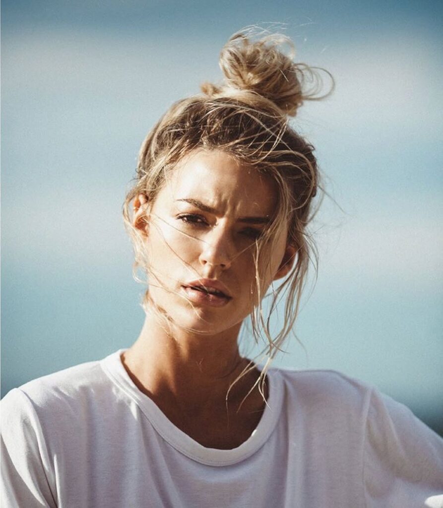 Messy Bun
