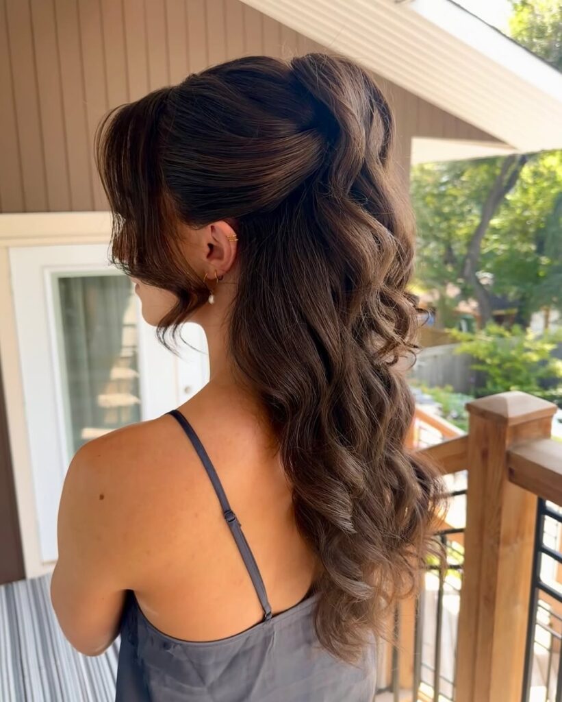 Voluminous Half-Up Bouffant