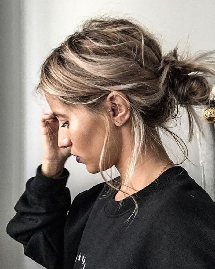 Messy Bun