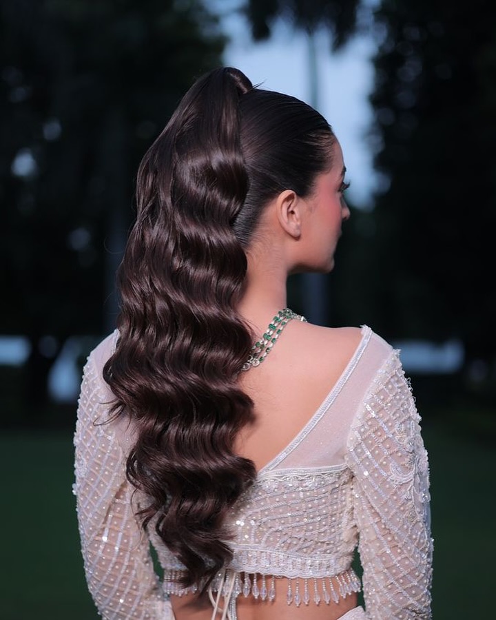 High Ponytail