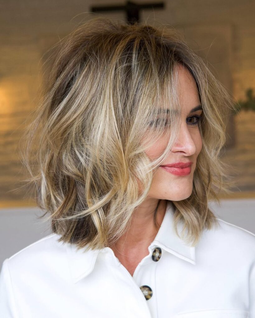 The Layered Lob (Long Bob)