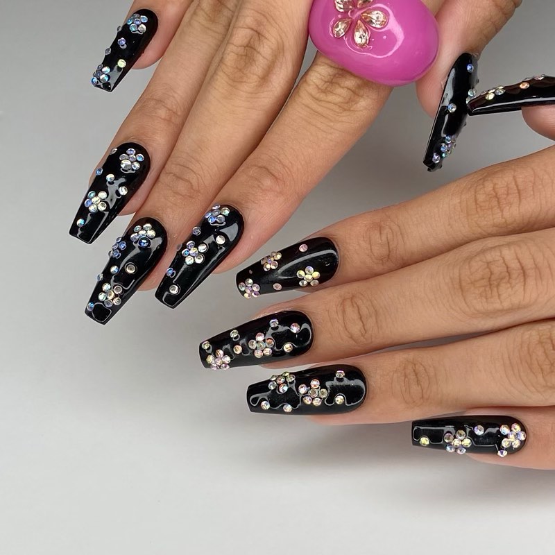 Black Nails with Rhinestones