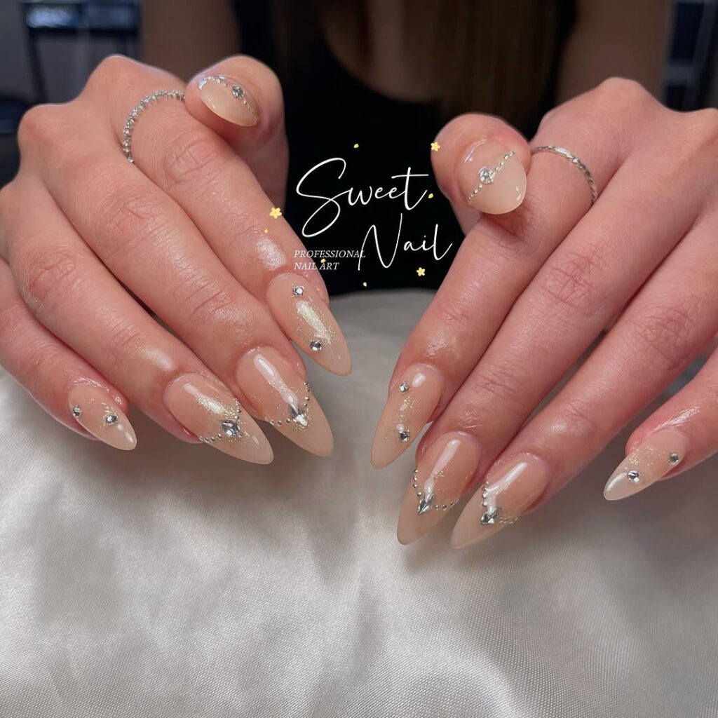 Nude Nails with Minimalist Art
