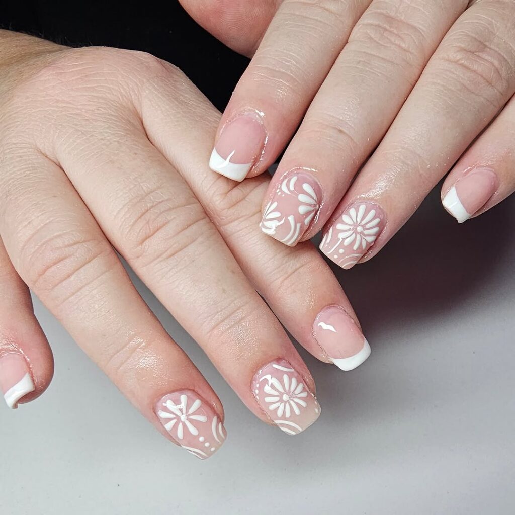 Minimalist French Tip (Vacation Edition)