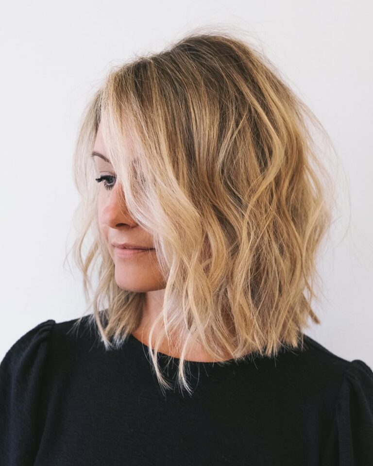 Top 10 Layered Lob Hairstyles for Women: Trendy Ideas for 2024