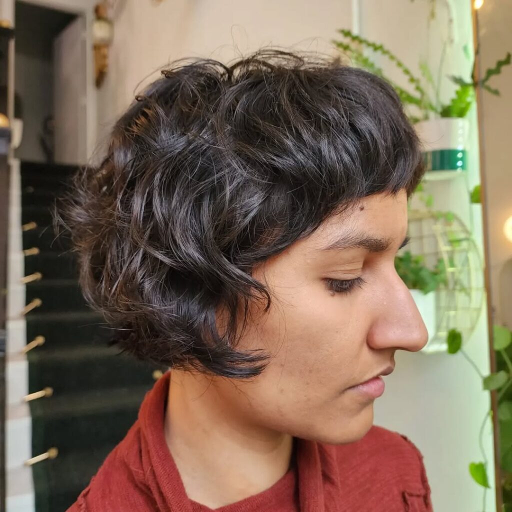 The Wavy French Bob