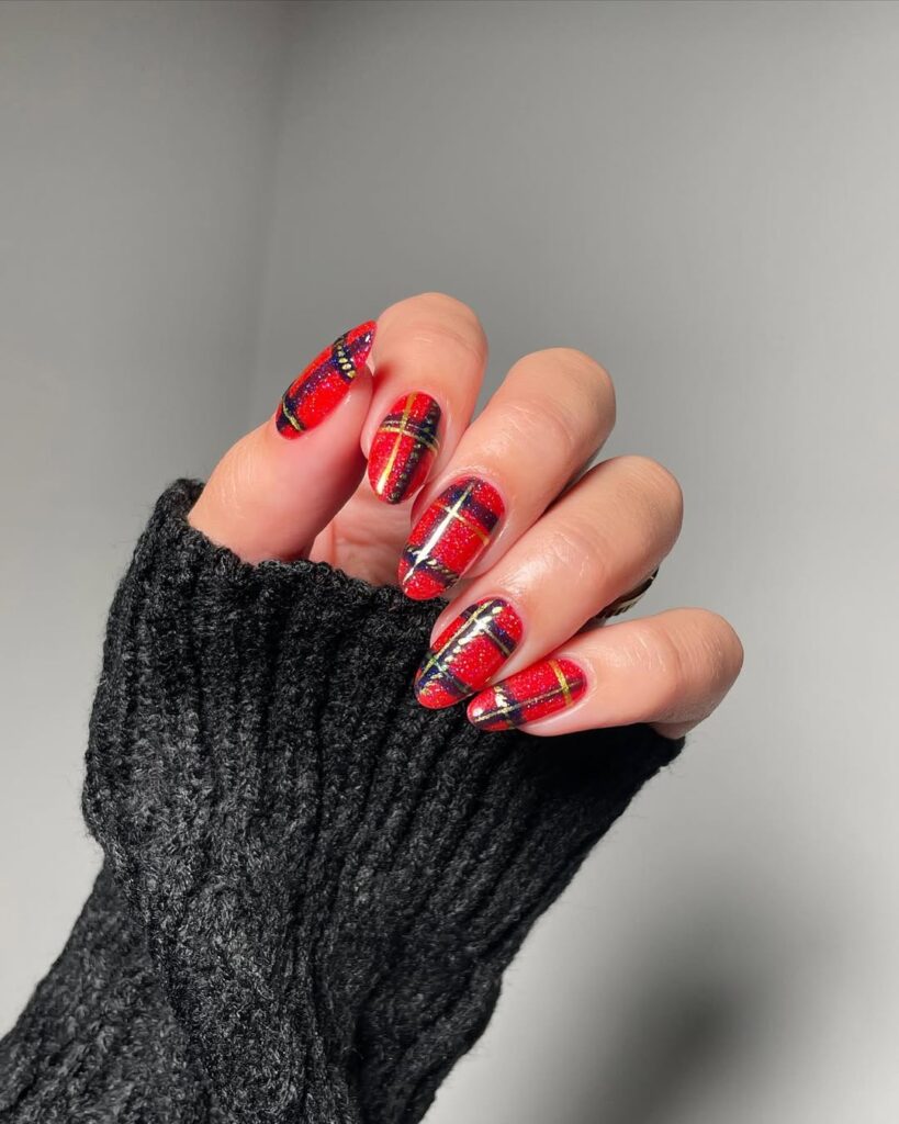 Plaid Nails