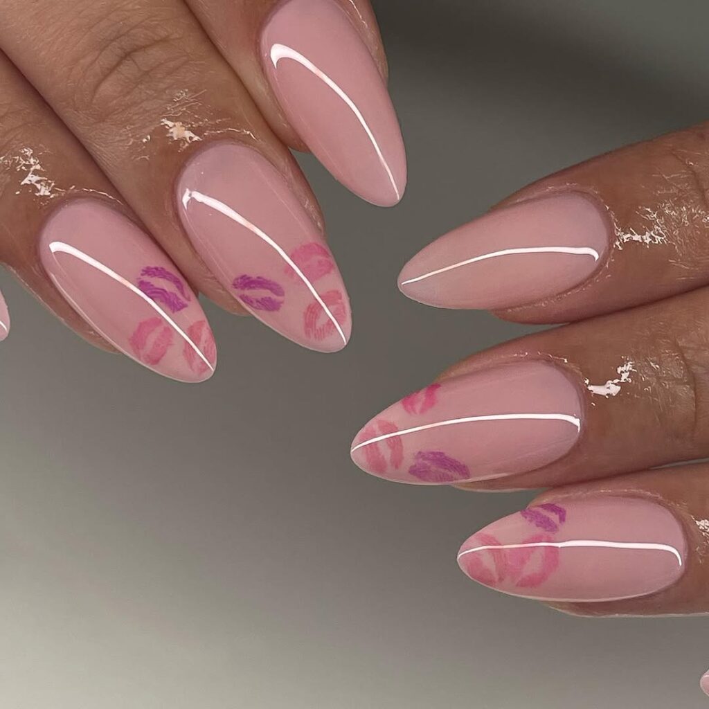Lip Print Nails