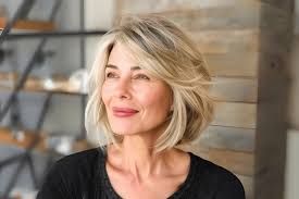 Asymmetrical Bob with Side Sweep