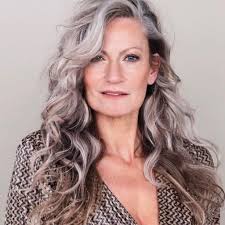 Layered Long Hair with Face-Framing Highlights